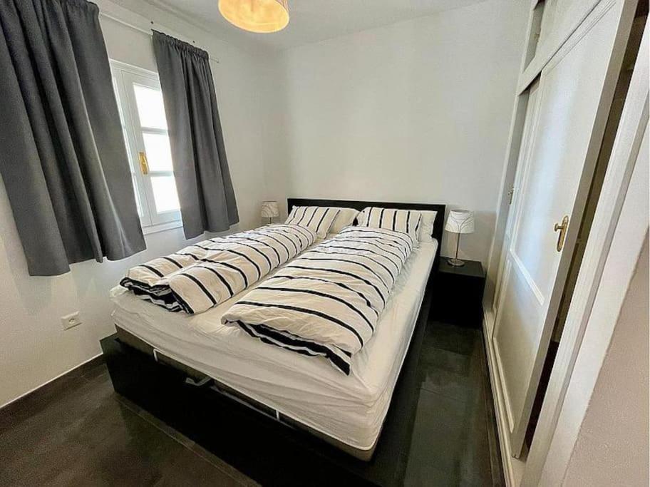 Lux 2 Kmr App Stella Blanca Met Zwembaden Airco En Zeezicht Fuengirola Exterior foto