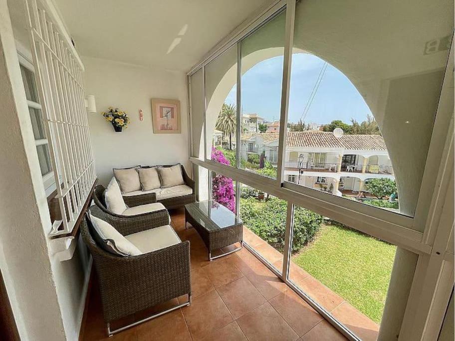 Lux 2 Kmr App Stella Blanca Met Zwembaden Airco En Zeezicht Fuengirola Exterior foto