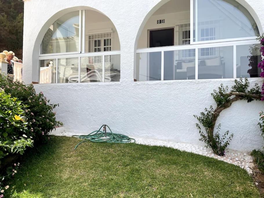 Lux 2 Kmr App Stella Blanca Met Zwembaden Airco En Zeezicht Fuengirola Exterior foto