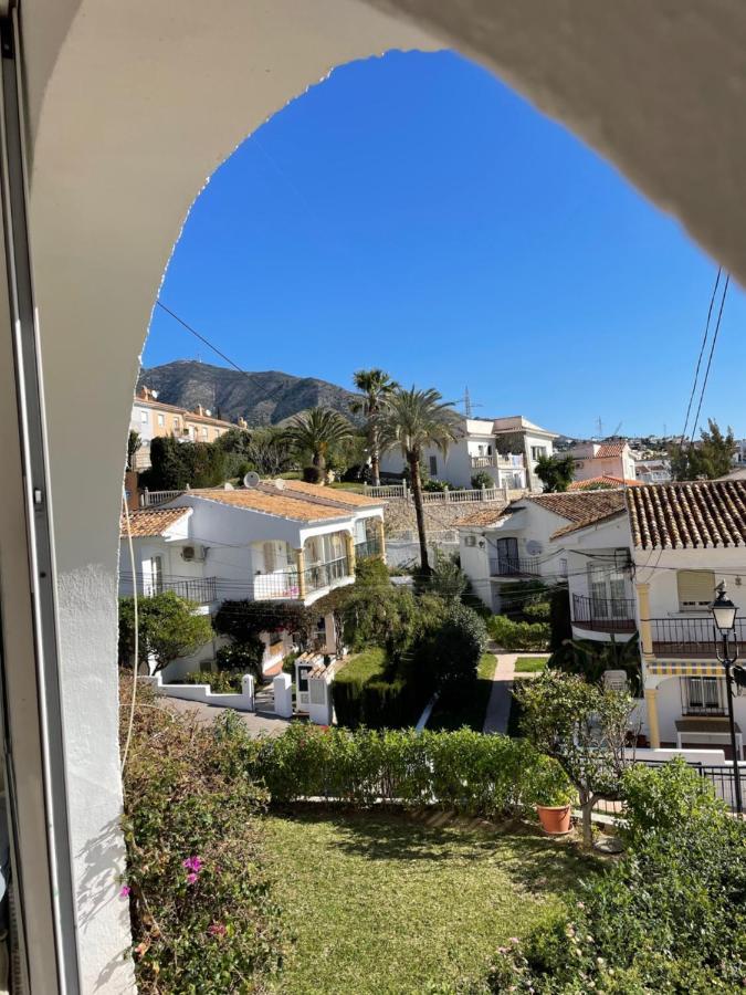 Lux 2 Kmr App Stella Blanca Met Zwembaden Airco En Zeezicht Fuengirola Exterior foto